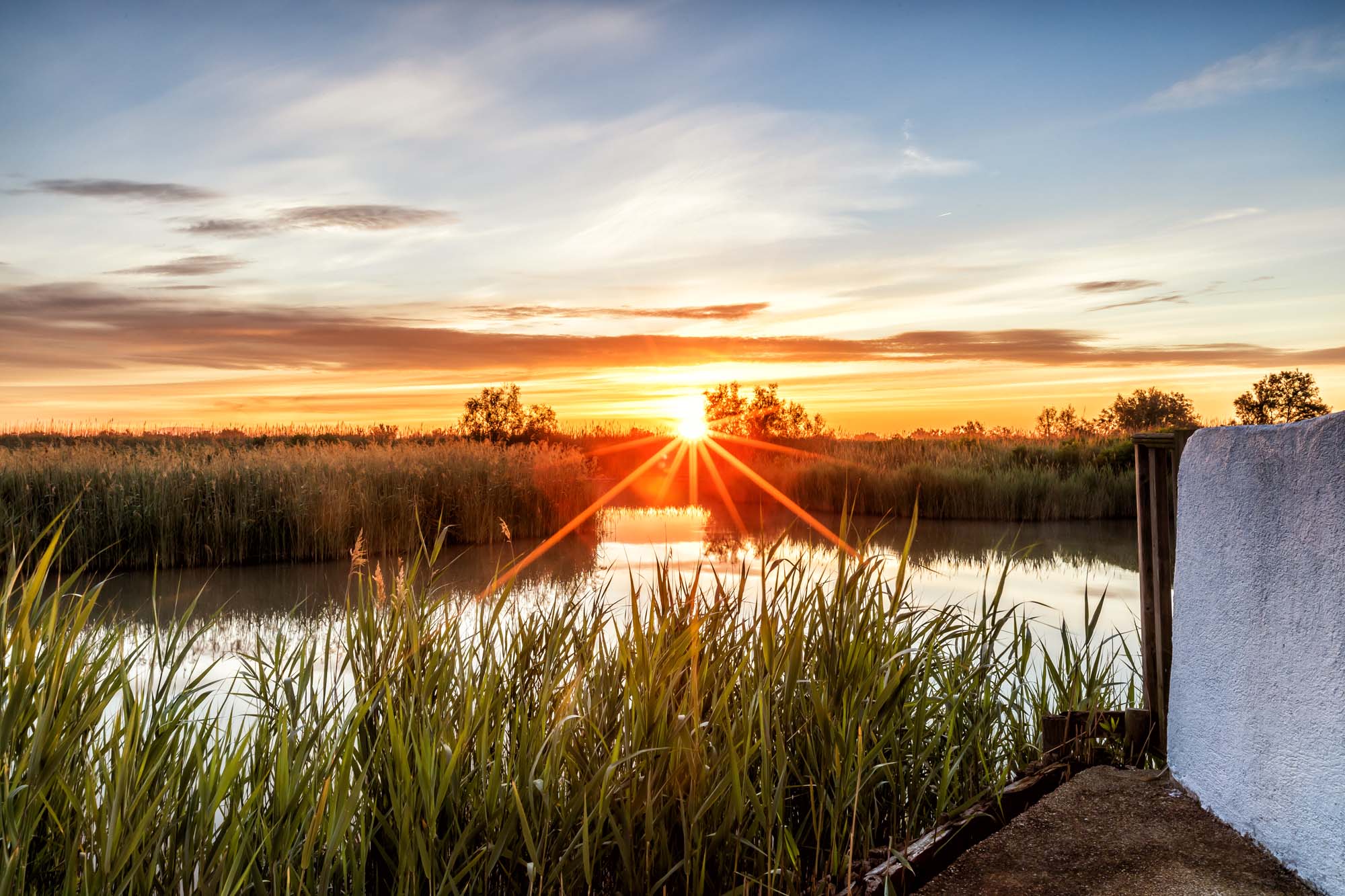 Couché de soleil Domaine Exterieur Camargue Auberge Cavaliere Du Pont Des Bannes