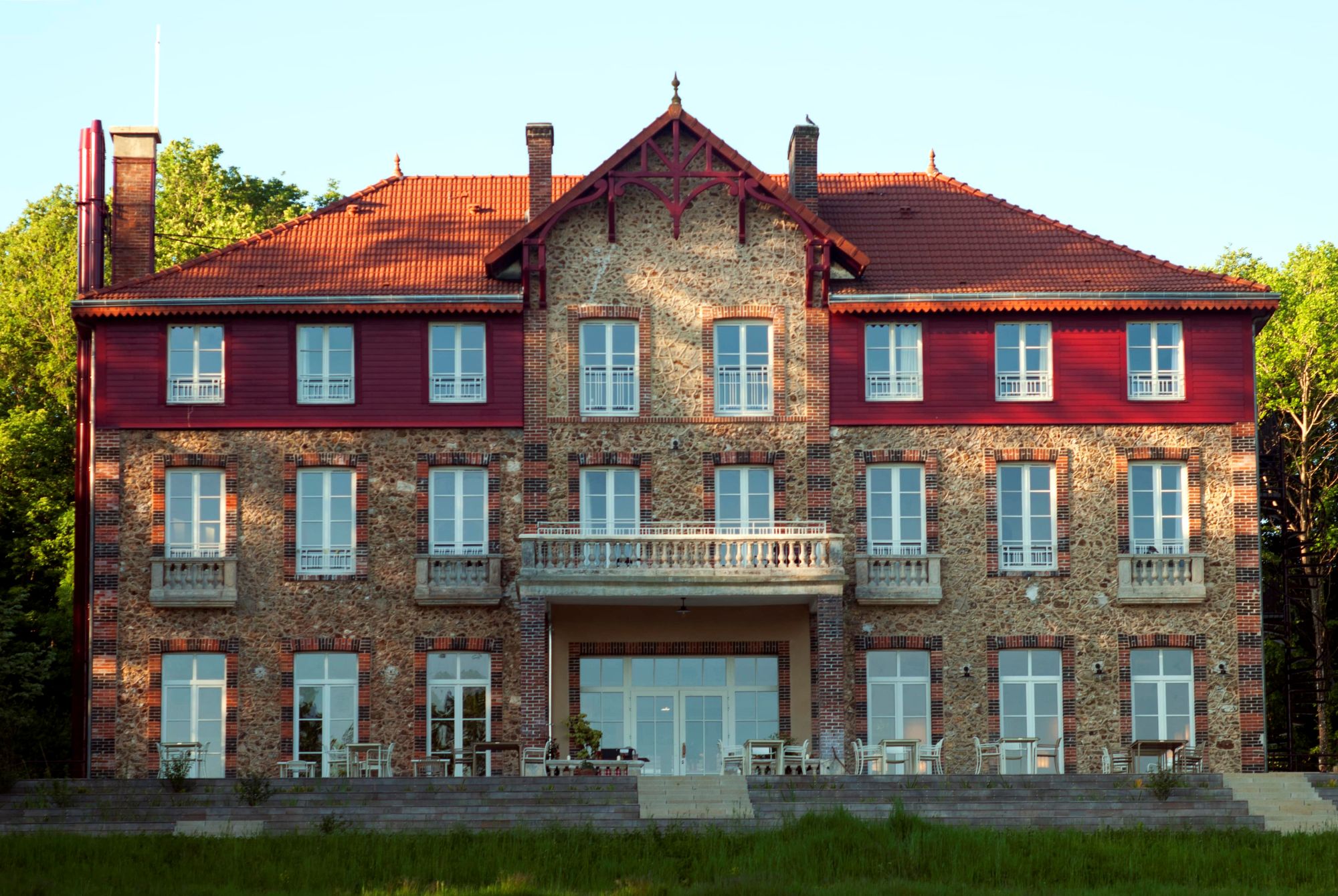 Façade Repère Sauvage