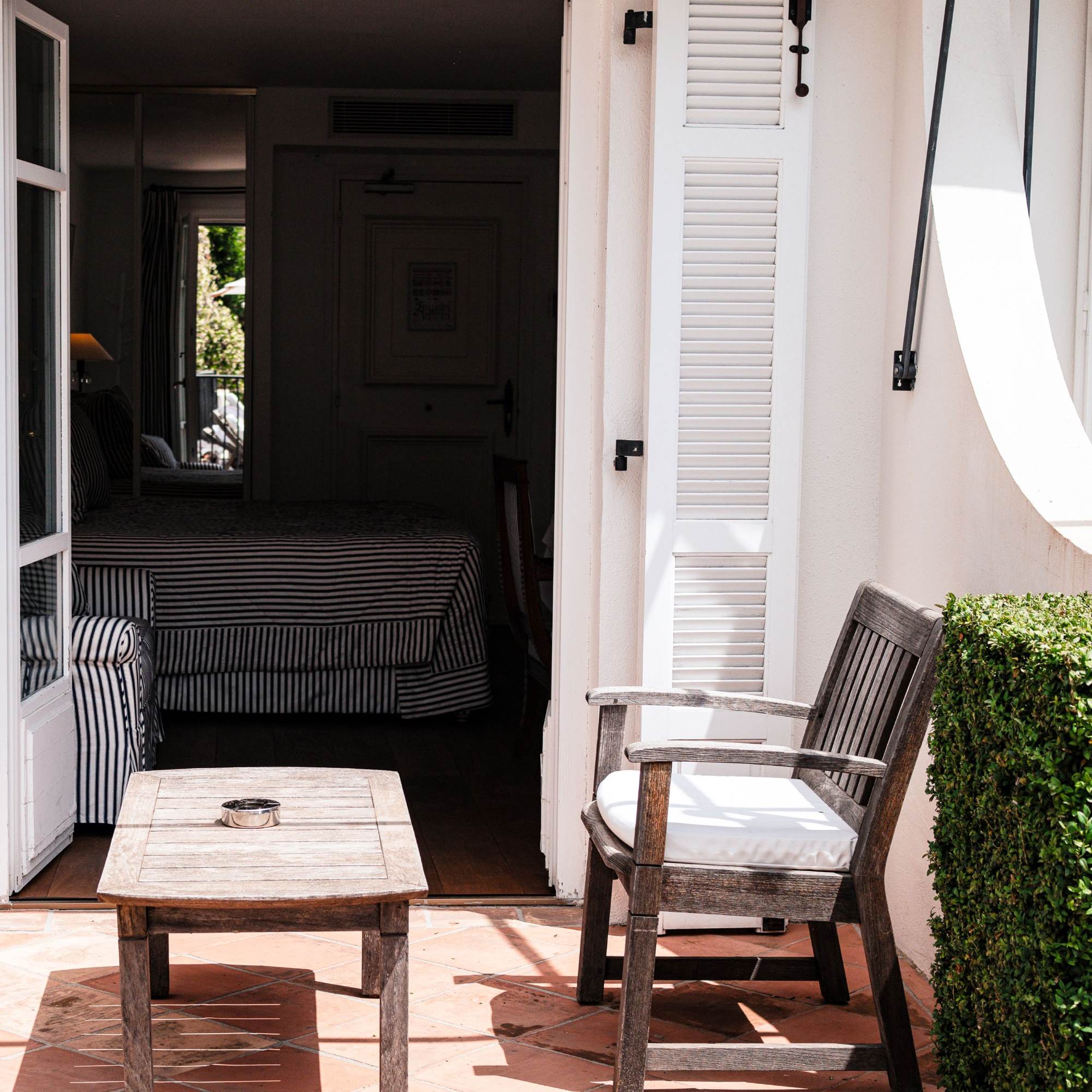 Terrasse privative d’une chambre d’hôtel