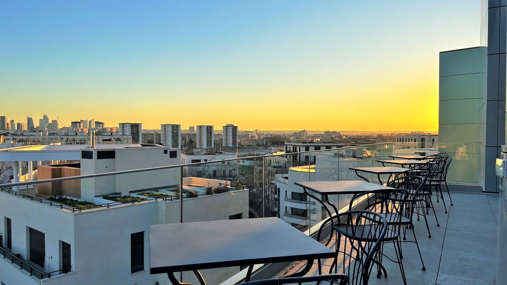 couché de soleil sunset vue rooftop terrasse paris