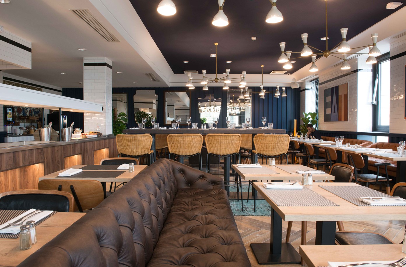 Kopster Lyon Groupama Stadium restaurant bar