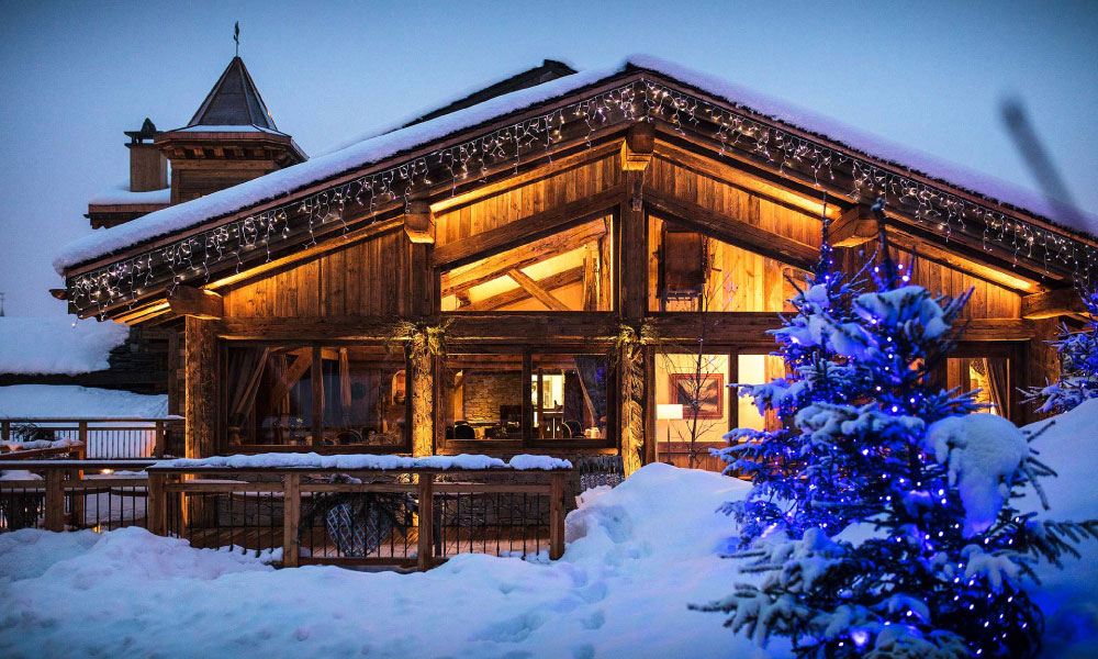 La Bouitte Savoie façade Séminaire Hiver Montagne