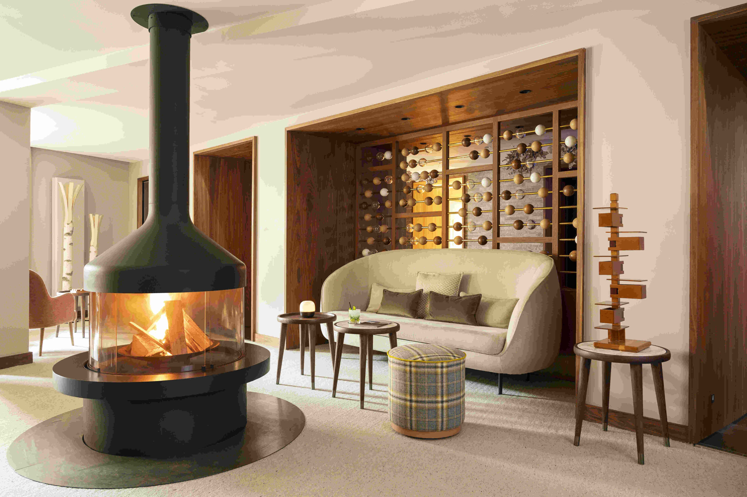 Salon avec cheminée – Cœur de Megève