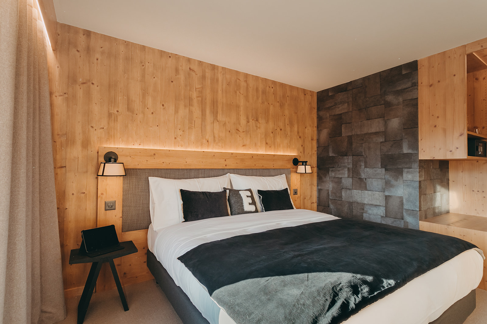 chambre double hebergement hotel suisse eringer séminaire