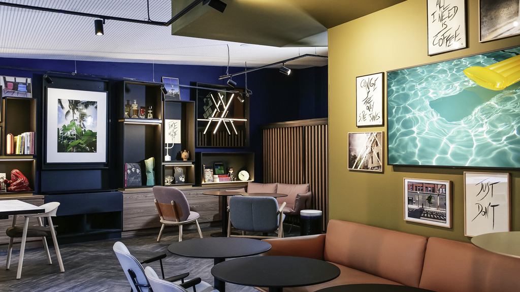 Espace de vie du Tribe Paris Batignolles