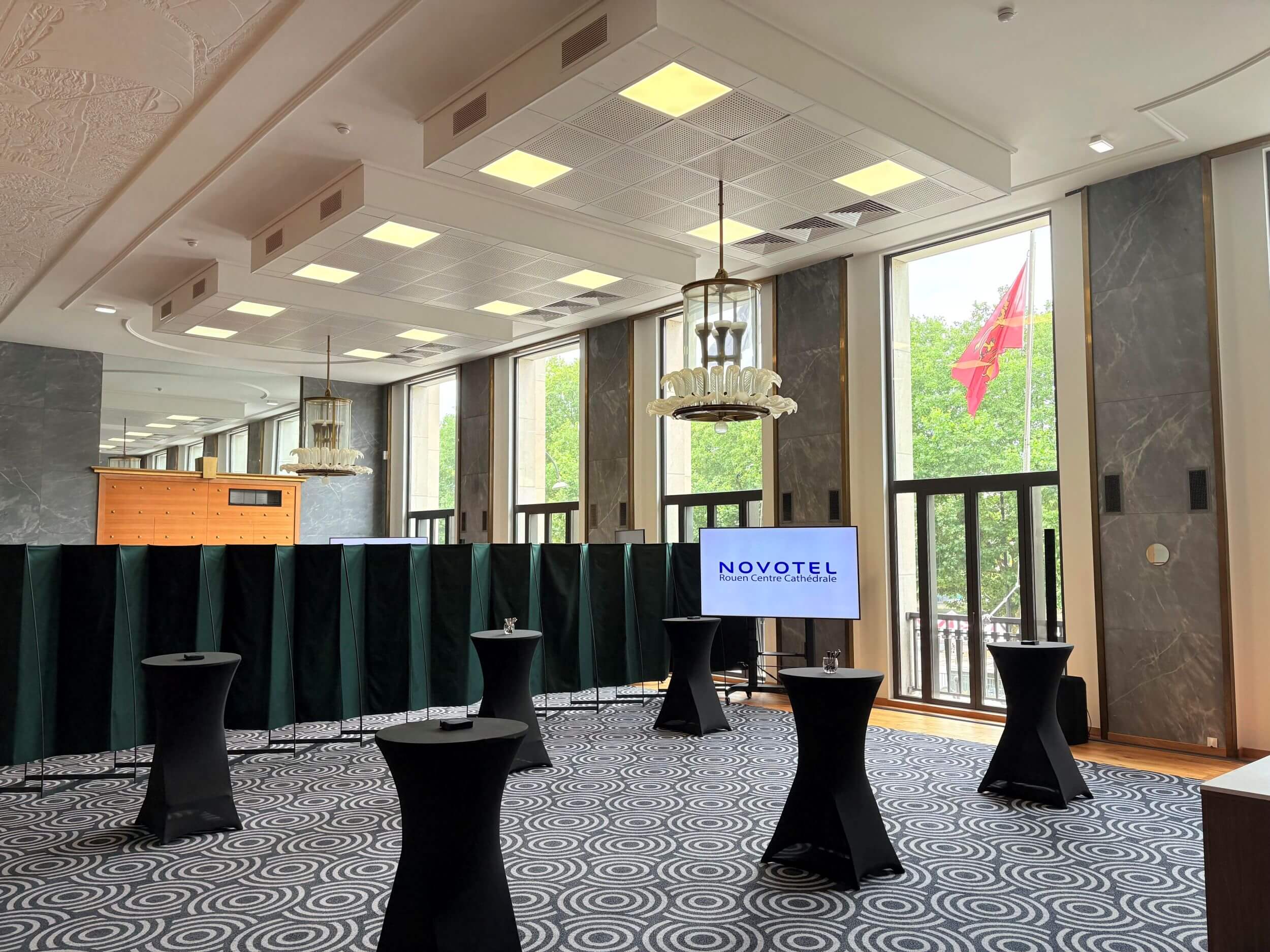 Espace de cocktail pour événements.