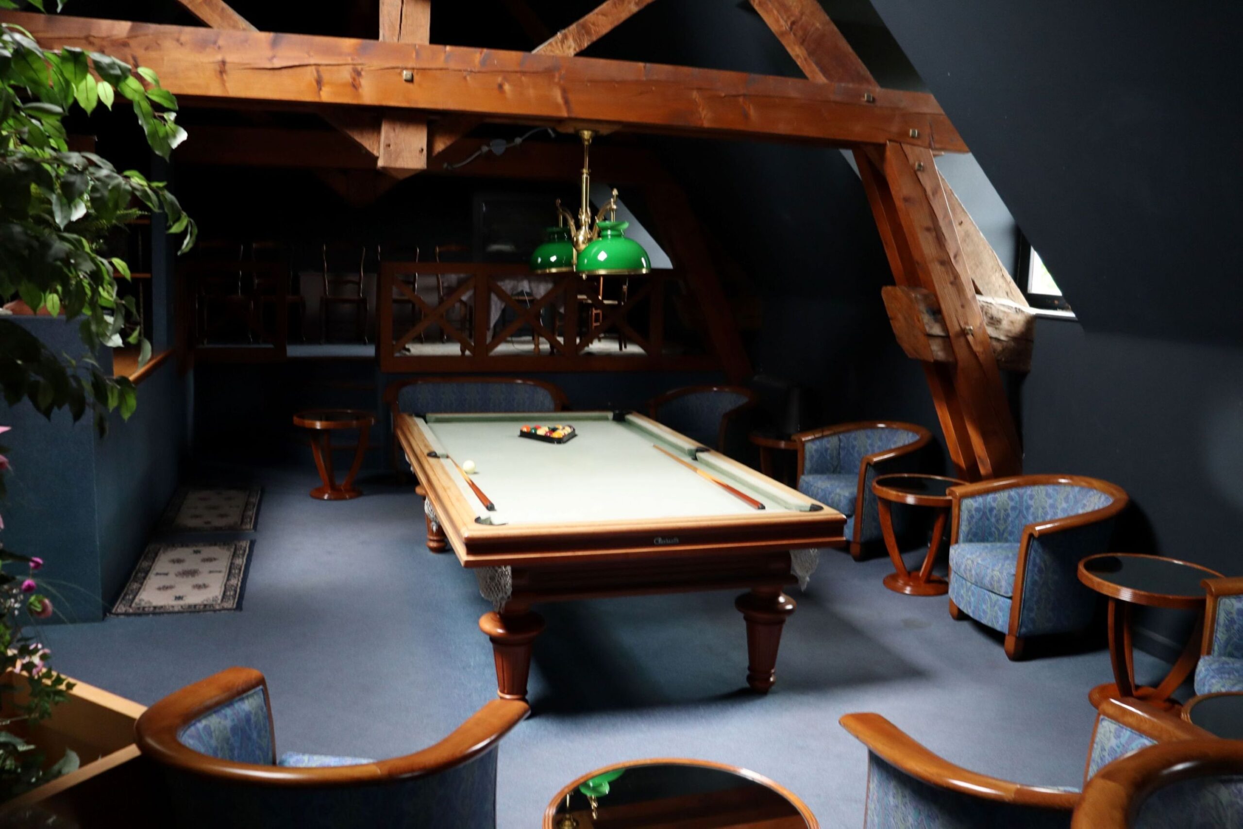 Espace détente pour moments informels en séminaire.