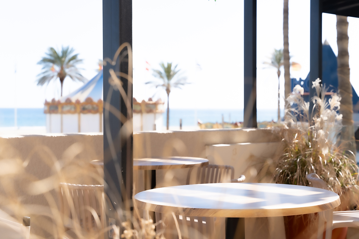 Terrasse panoramique de l’Hôtel Mar i Cel avec vue sur la mer