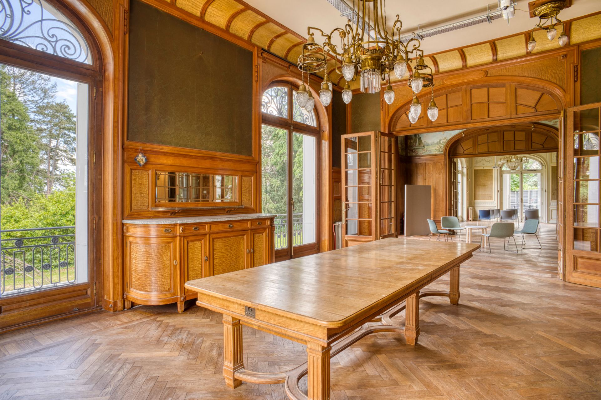 Salon élégant de la Maison Vermorel à Villefranche