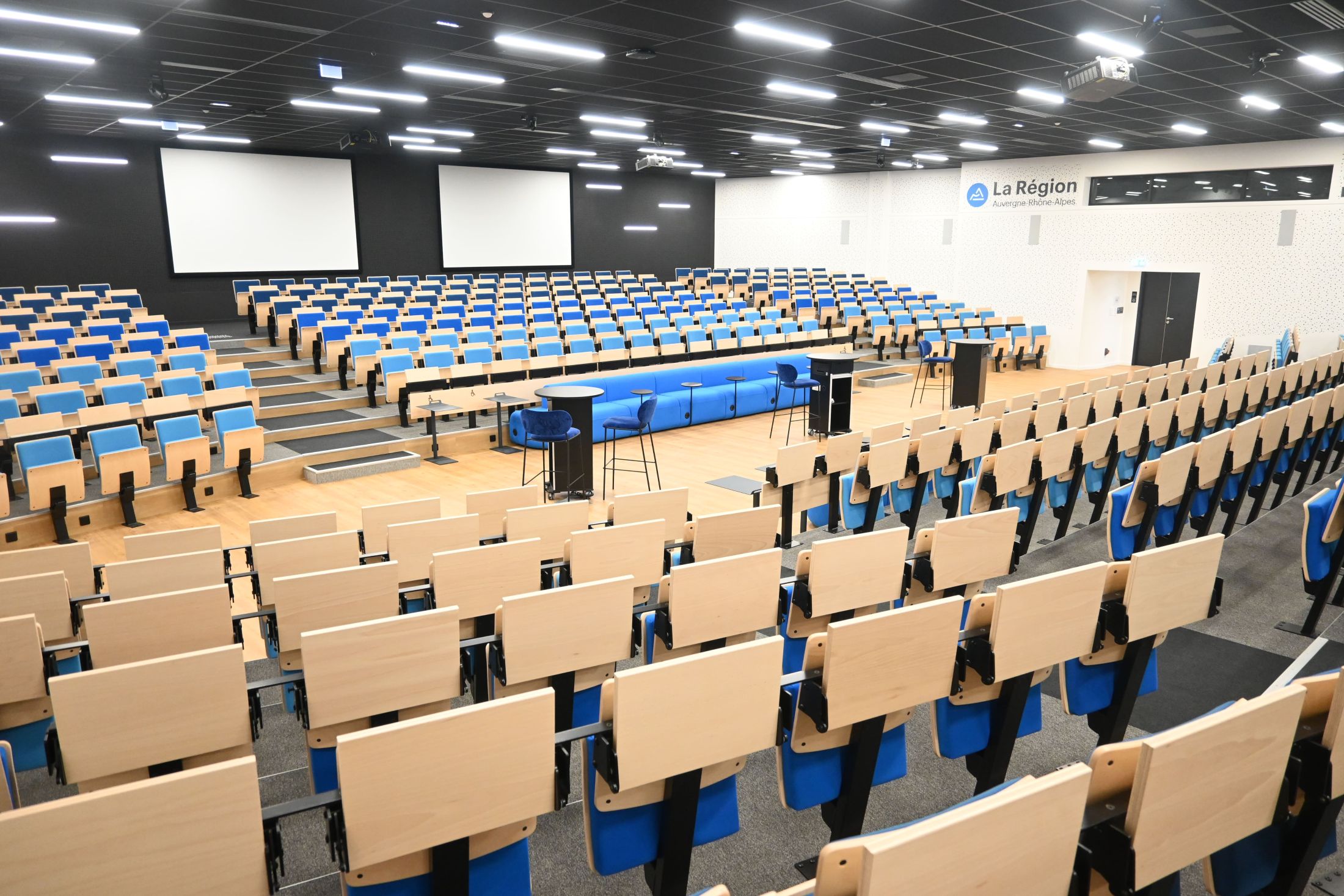 Campus Région du Numérique – Amphithéâtre
