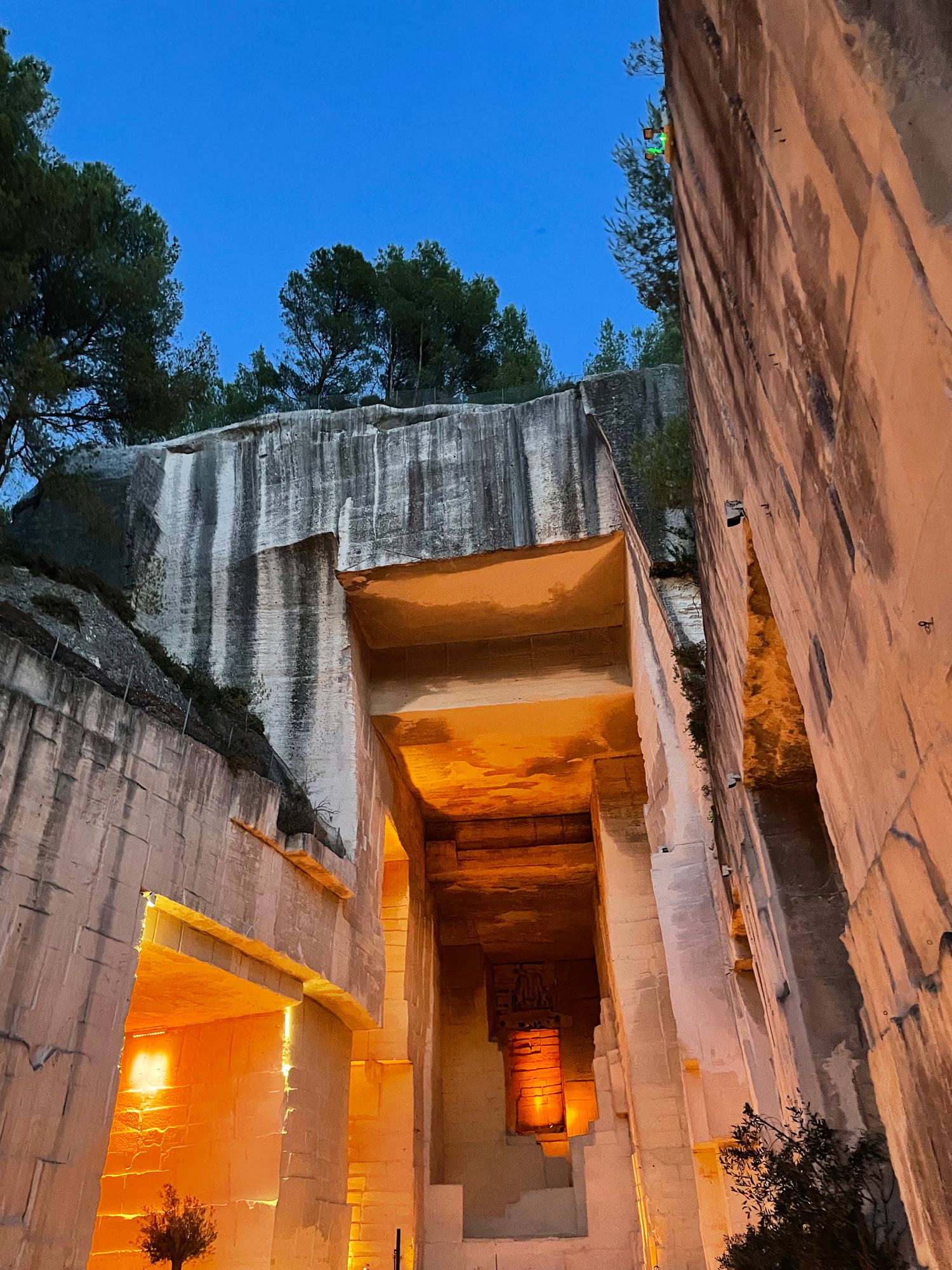 Cours ouvert Carrières des lumières