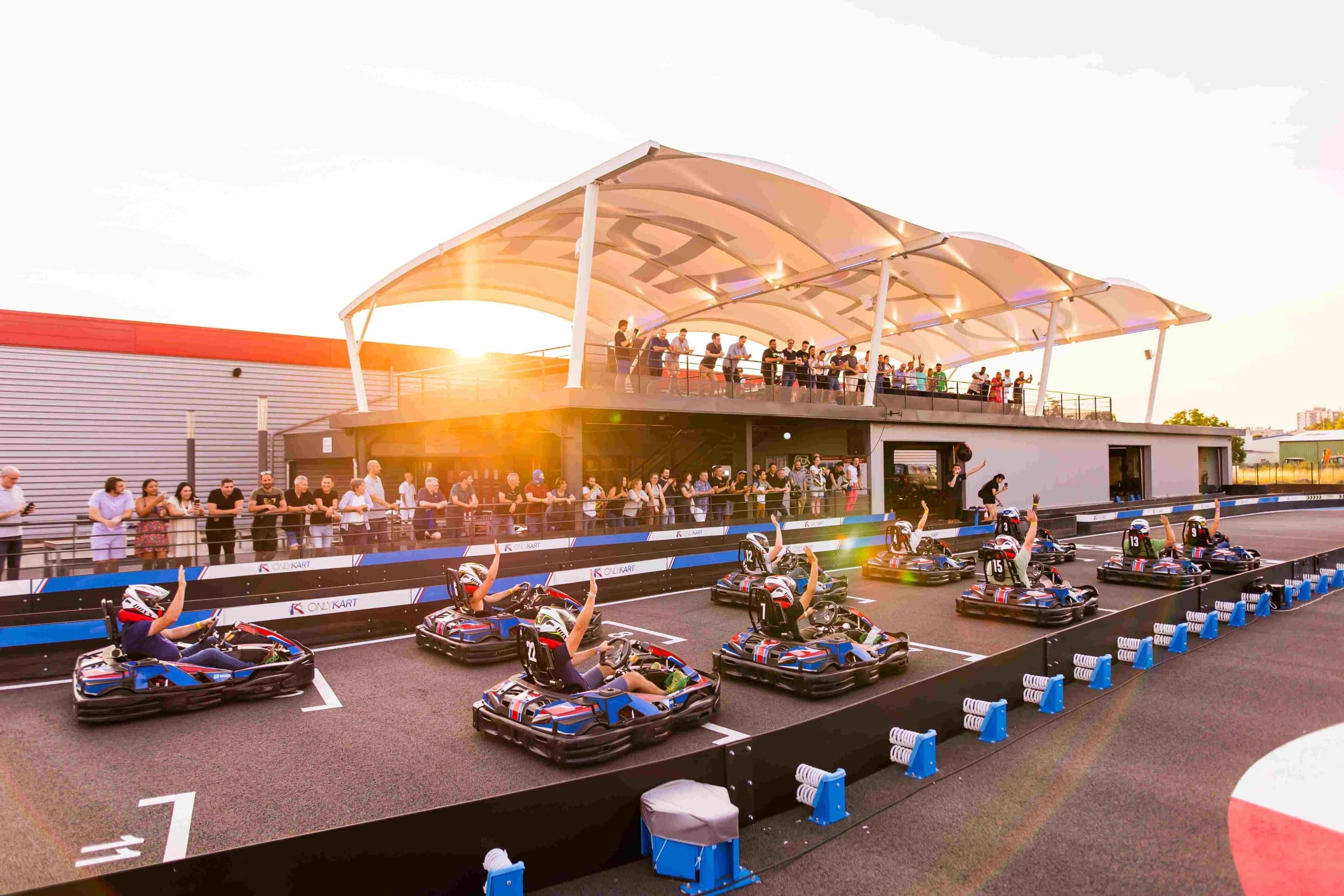 Complexe multi-loisirs Only Kart team building incentive Karting outdoor