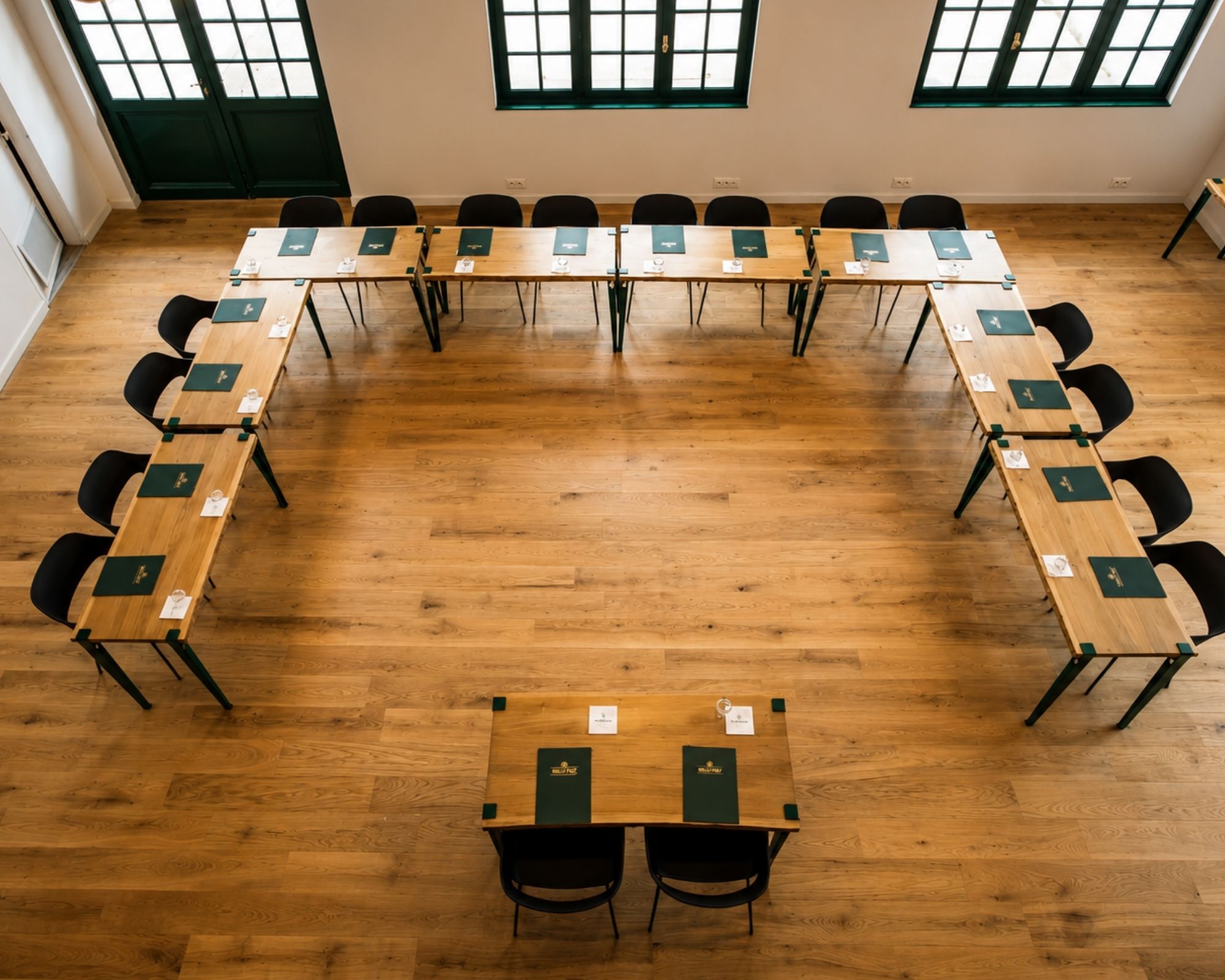 Un cadre chaleureux pour vos réunions et ateliers.