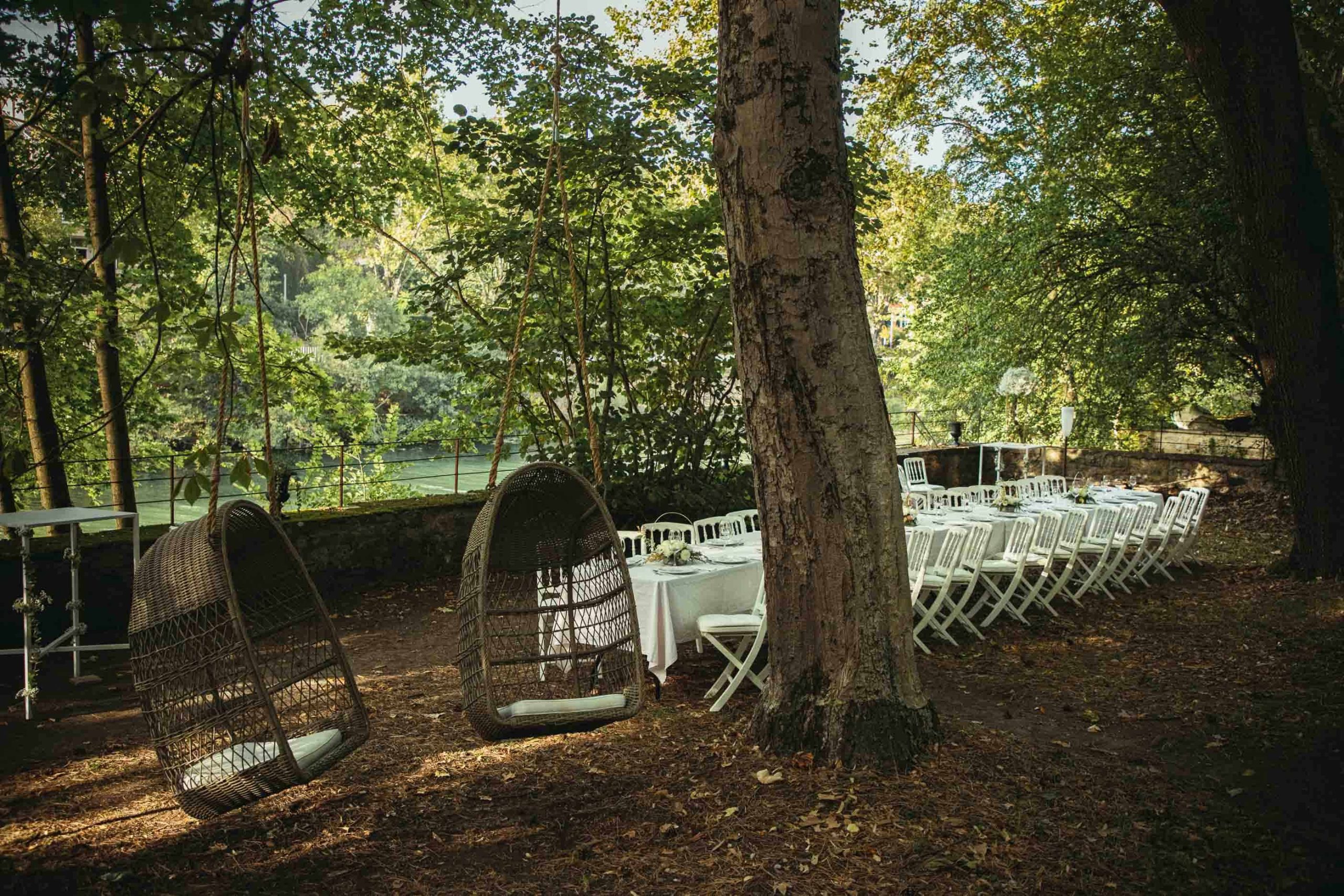 Dîner en forêt aux Suites de l’Île Barbe