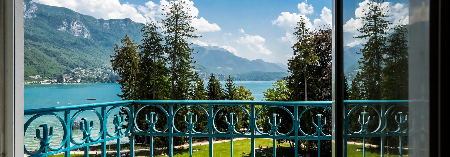 Centre de congrès Impérial Grand Annecy Vue Lac Annecy balcon