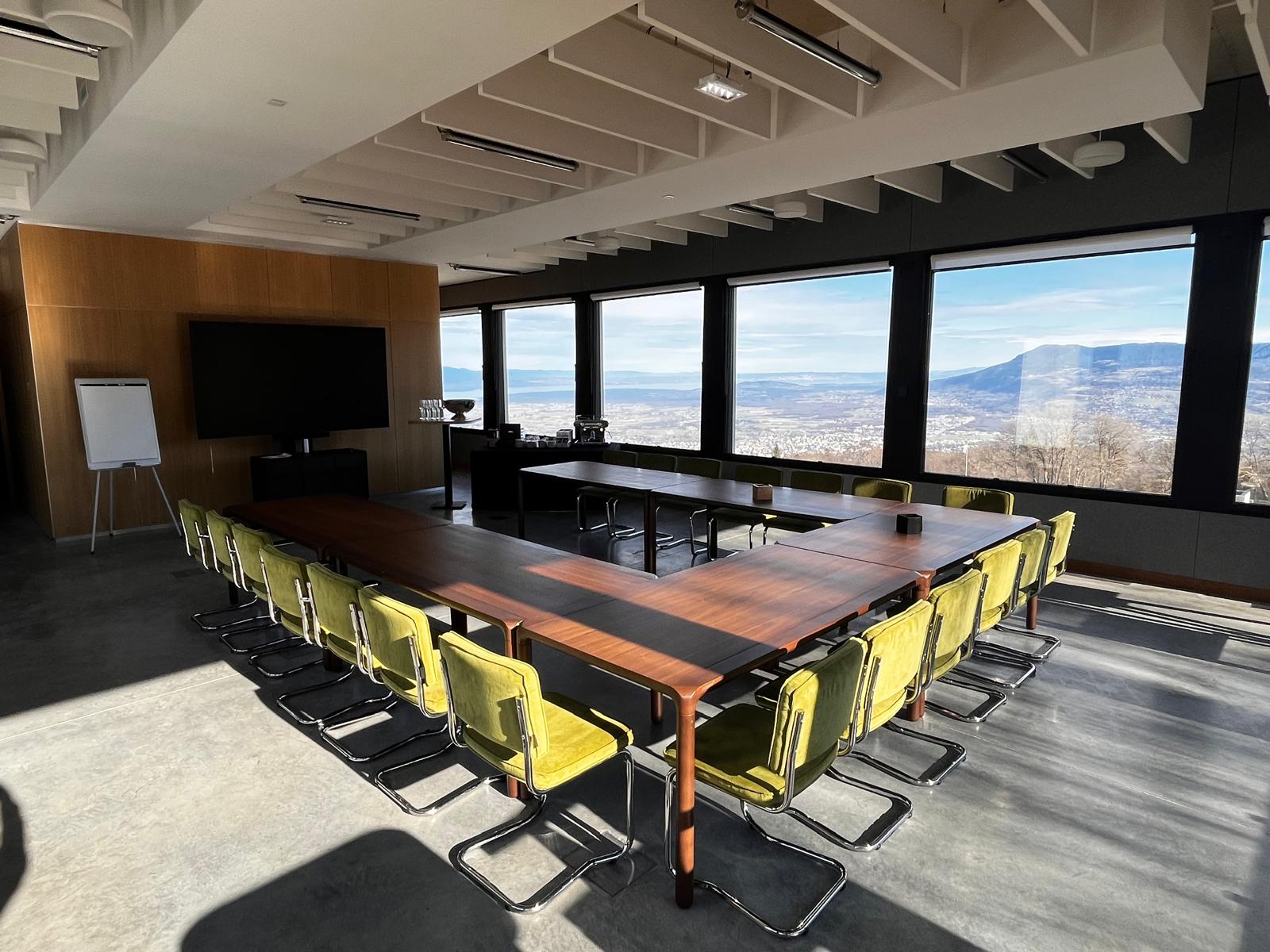 Salle de séminaire panoramique avec vue sur les Alpes – Les Panoramiques du Salève